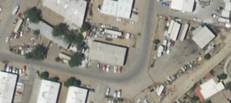 Two-Tenant Flex Space with Yard