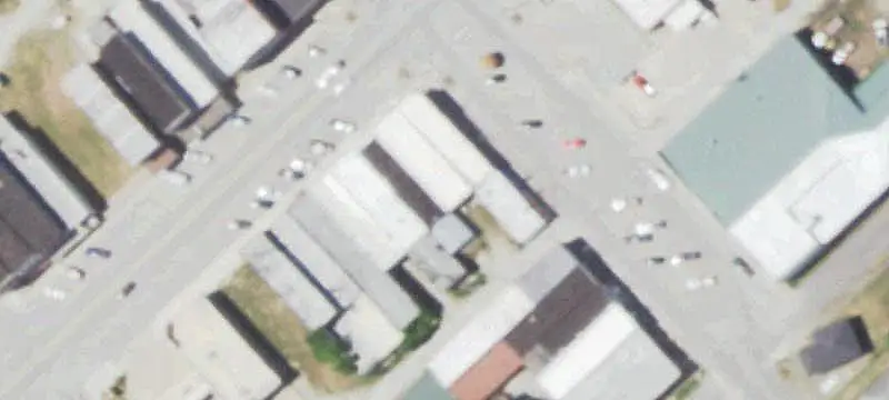 Auto Shop with Parking Lot