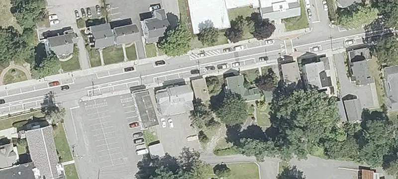 Mid-Century Modern Office Building