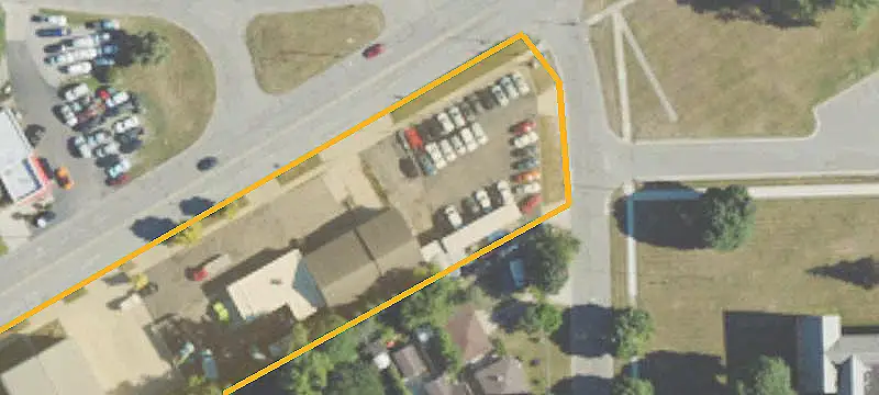 Gated Automotive Lot