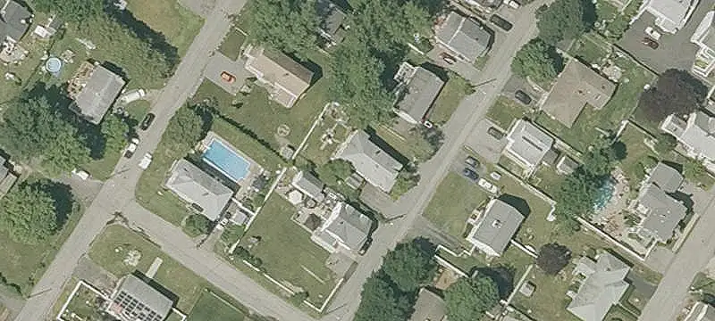 De-Leaded 2-Unit Duplex
