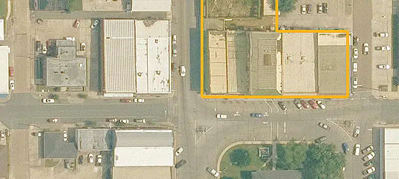 Multi-Tenant Retail Shopping Center
