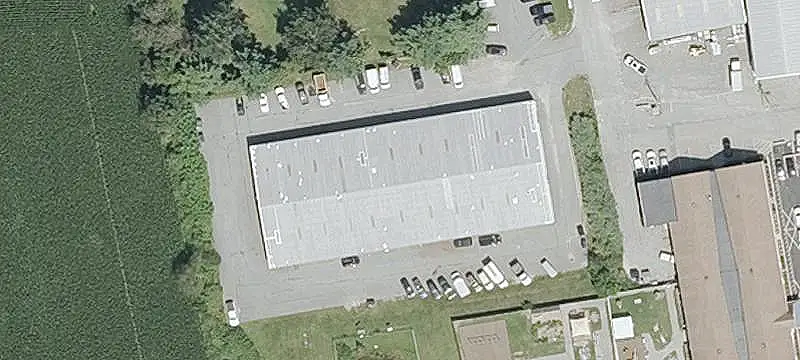 Portsmouth Tradesman Center Warehouse