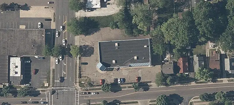Freestanding Drugstore Building