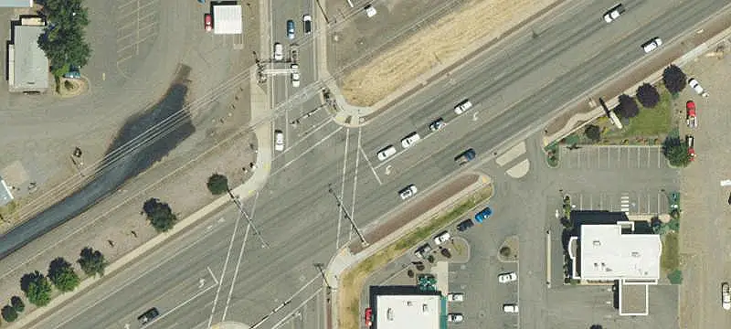 Grocery-Anchored Shopping Center