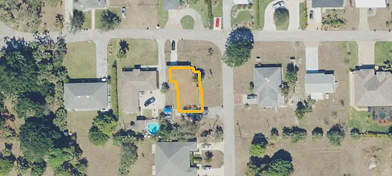 Remodeled Duplex with Separate Entries