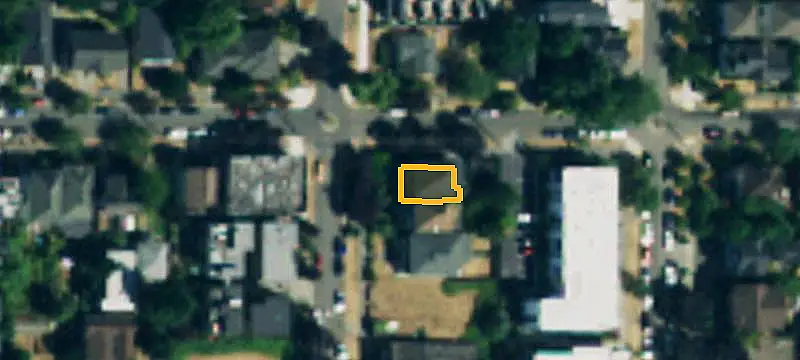 Five-Unit Apartment Property with DADU