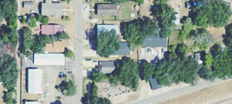 Duplex With New Roof