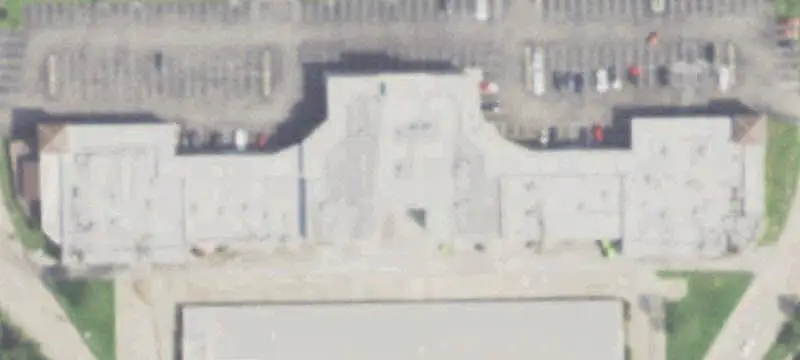 Occupied Shopping Center with Updated Roof