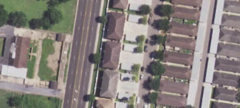 Four-Unit Gated Quadplex