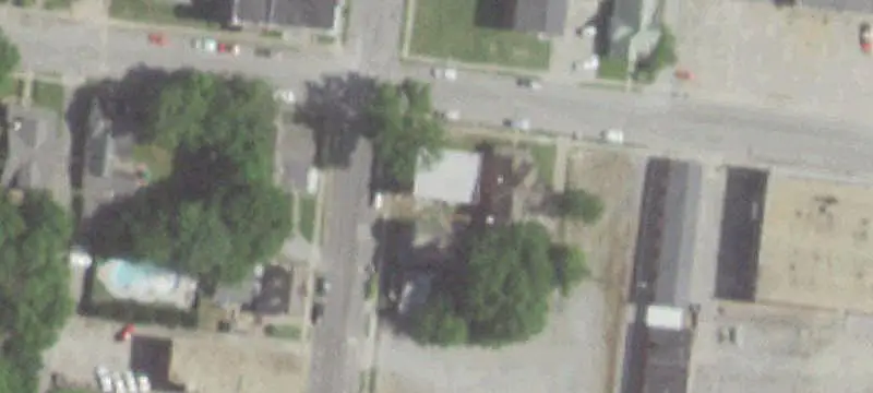 Brick 4-Unit Apartment Building