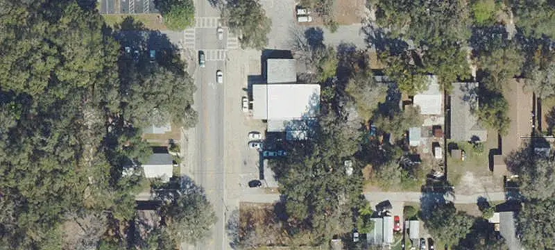 Auto Shop with Rental Units