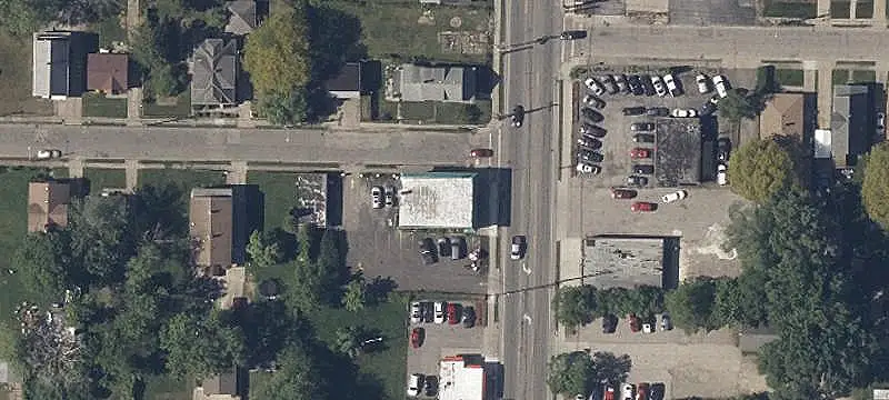 Storefront Property with Garage Space