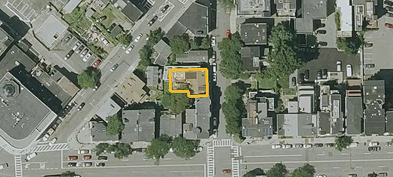 Duplex with Renovated Upper Unit