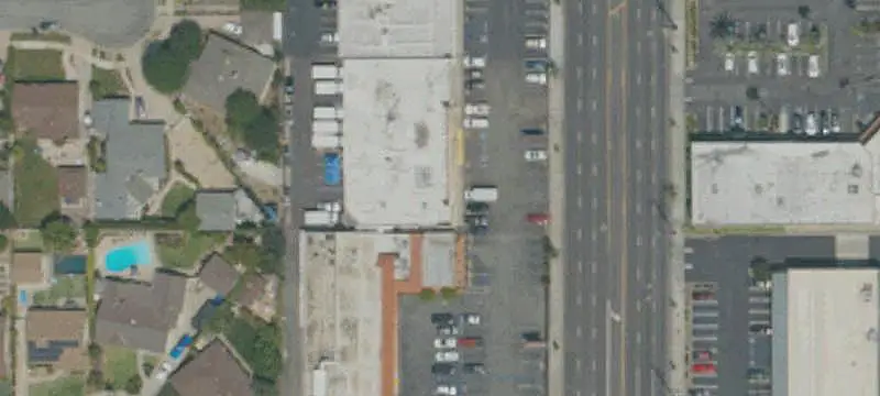 Single-Tenant Storefront Property