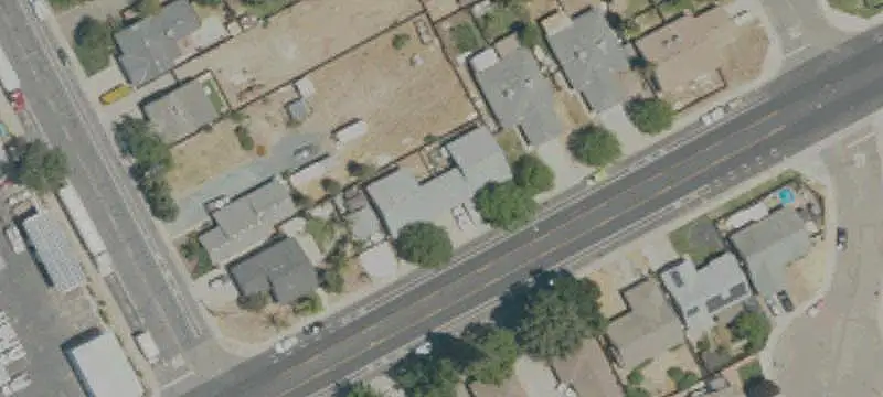 Three-Bedroom Duplex with Garages