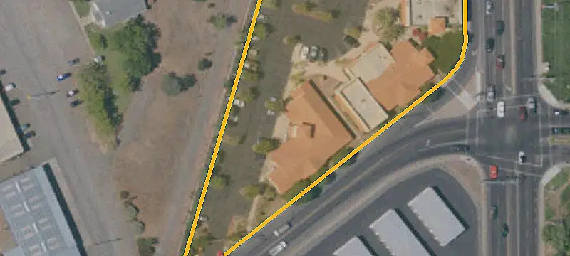Mediterranean Retail Center