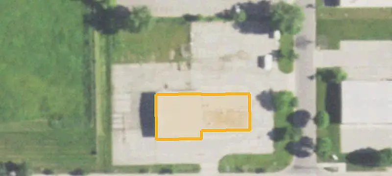 Fenced-Lot Flex Space