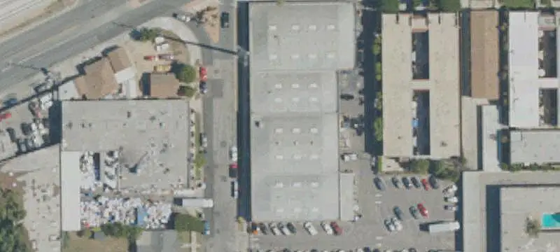Single-Tenant Industrial Building