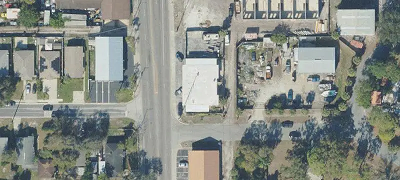 Warehouse with Gated Yard