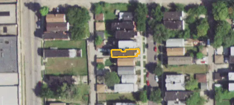 3-Unit Multifamily Building