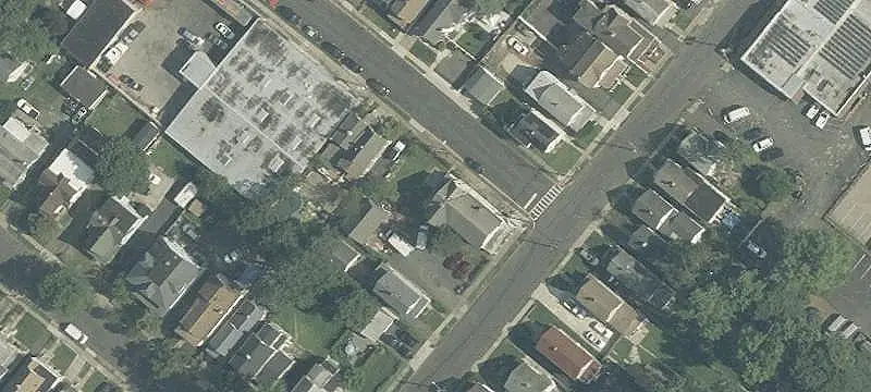 Freestanding Warehouse with Fenced Yard