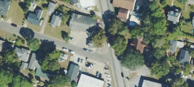 Standalone Storefront Building