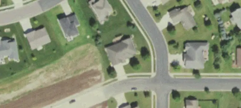 Lots & Acreage / City