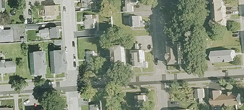 Vacant Three-Unit Triplex