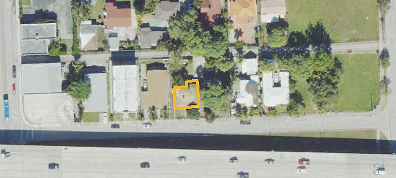 Commercial Land Along I-195