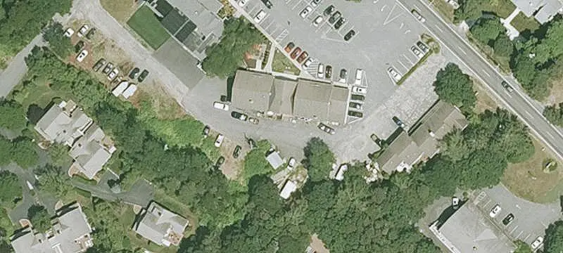 Multi-Tenant Shopping Center