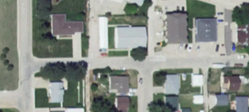 8-Unit Multifamily Building