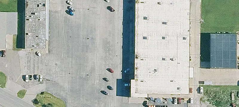 Multi-Tenant Strip Mall