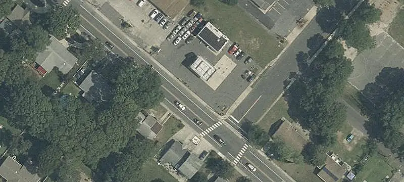 Tenant-Occupied Gas Station