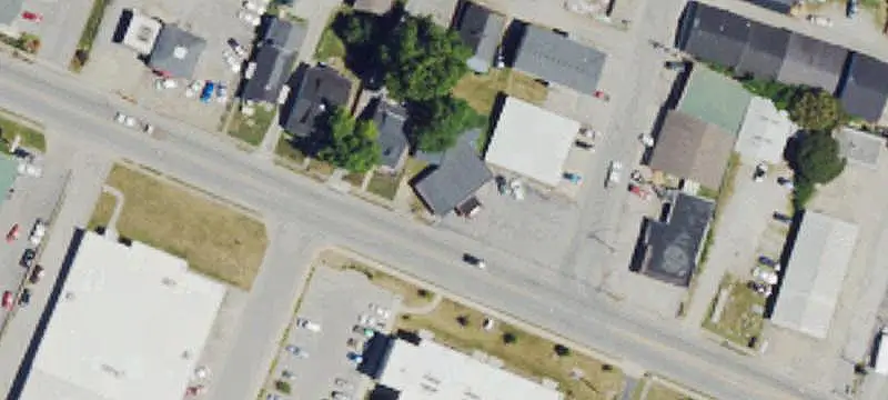 Flex Space with Drive-Through