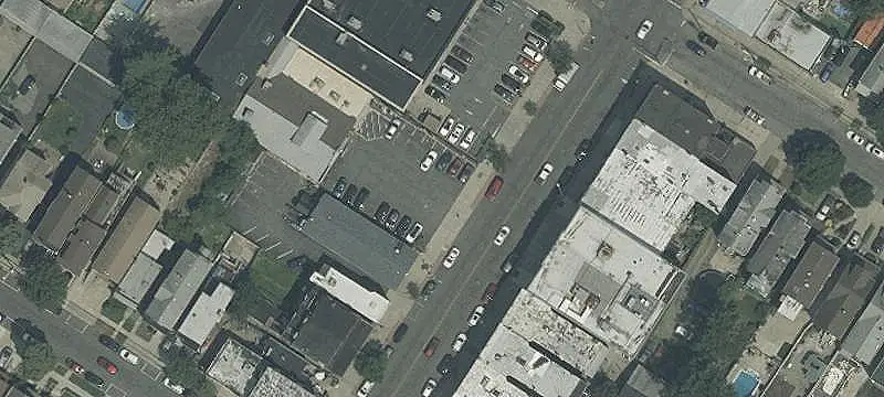 Retail Space with On-Site Parking