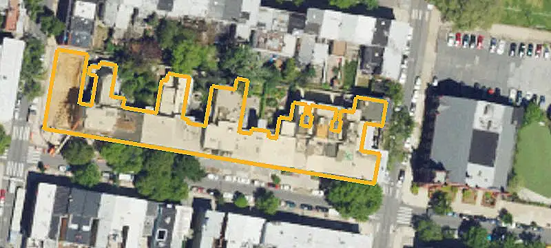 6-Unit Apartment Building