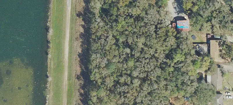 Commercial Land Near Airport