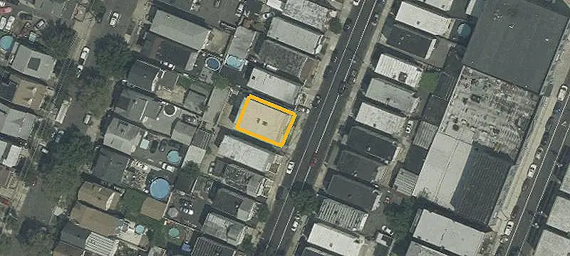 5-Unit Apartment Building