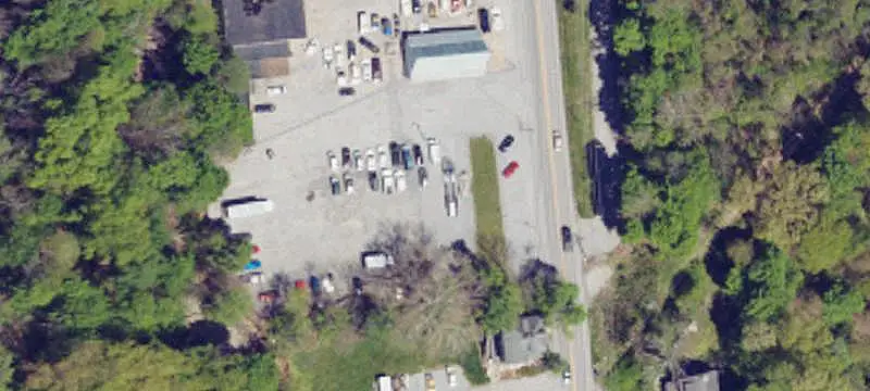 Automotive Property with Garage