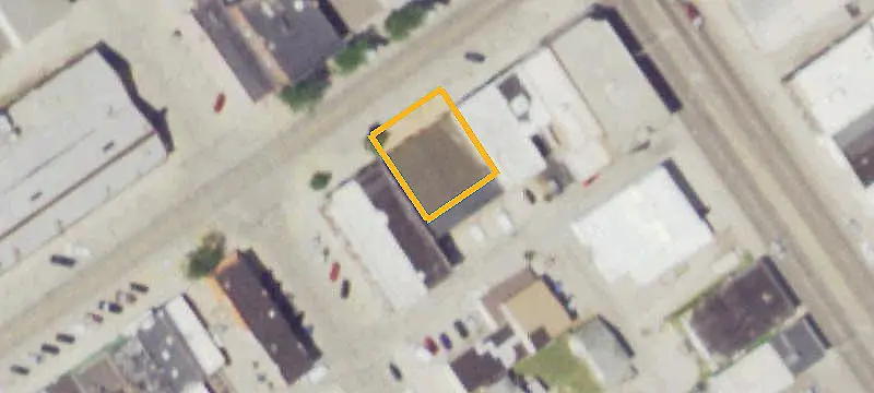 Three-Storefront Retail Property