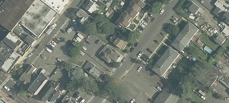 Duplex with Separate Utilities