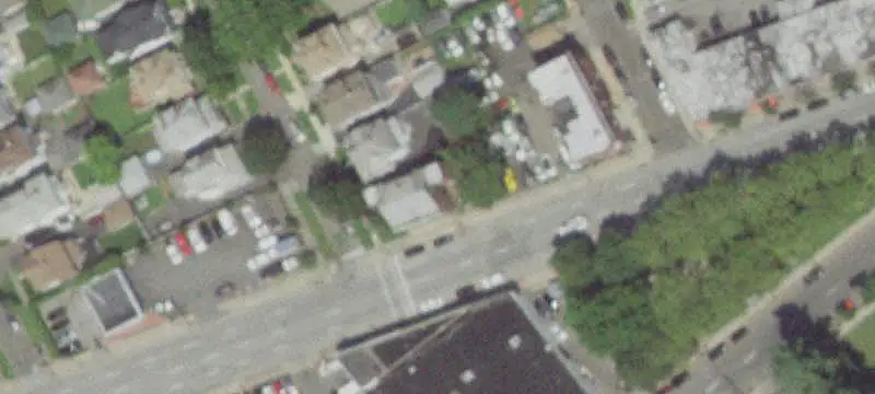 5-Unit Corner Apartment Building