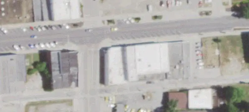 Mixed-Use Building with Loft Areas