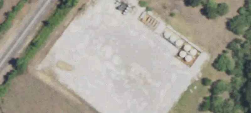 Lots & Acreage / Farm/Ranch