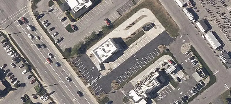 Automotive Property with Long-Term Lease