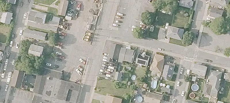 Auto Shop with Vehicle Lot