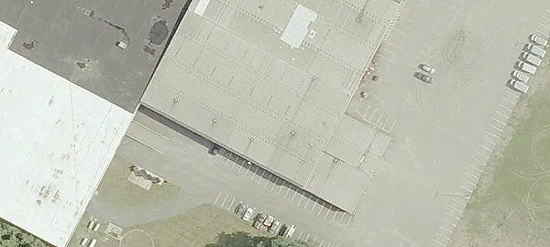 Self Storage Facility with Commercial Space
