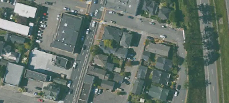 5-Unit Townhouse Apartment Building