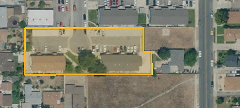 10-Unit Apartment Building